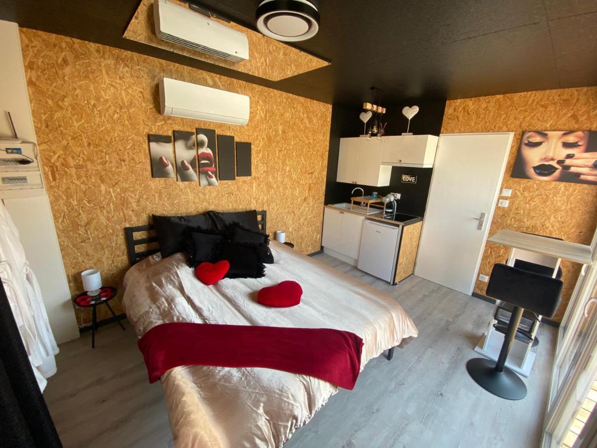 Mini Love Room Jacuzzi Privatif Urimenil Exterior foto